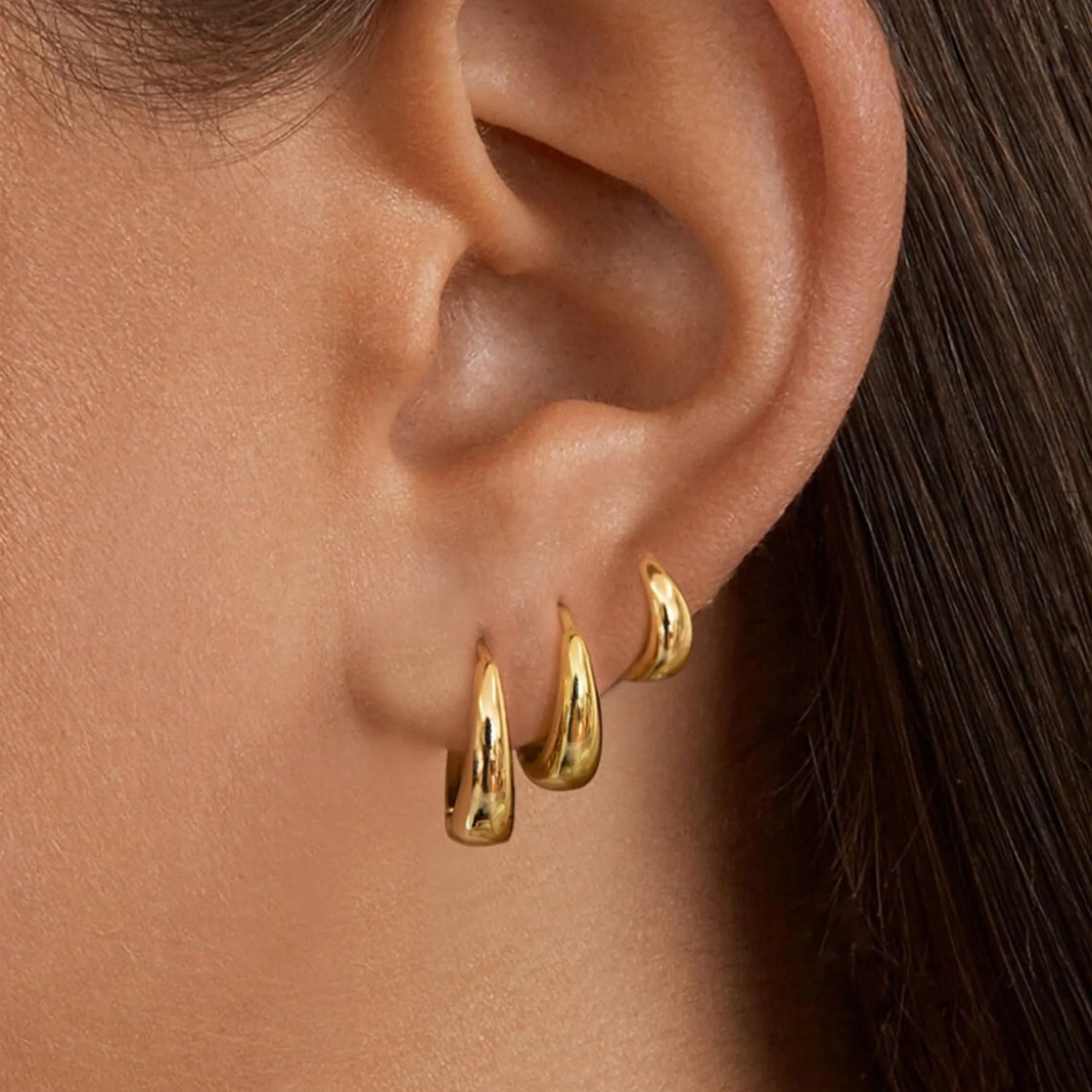 EAR BUCKLES - GOLD - Image 5