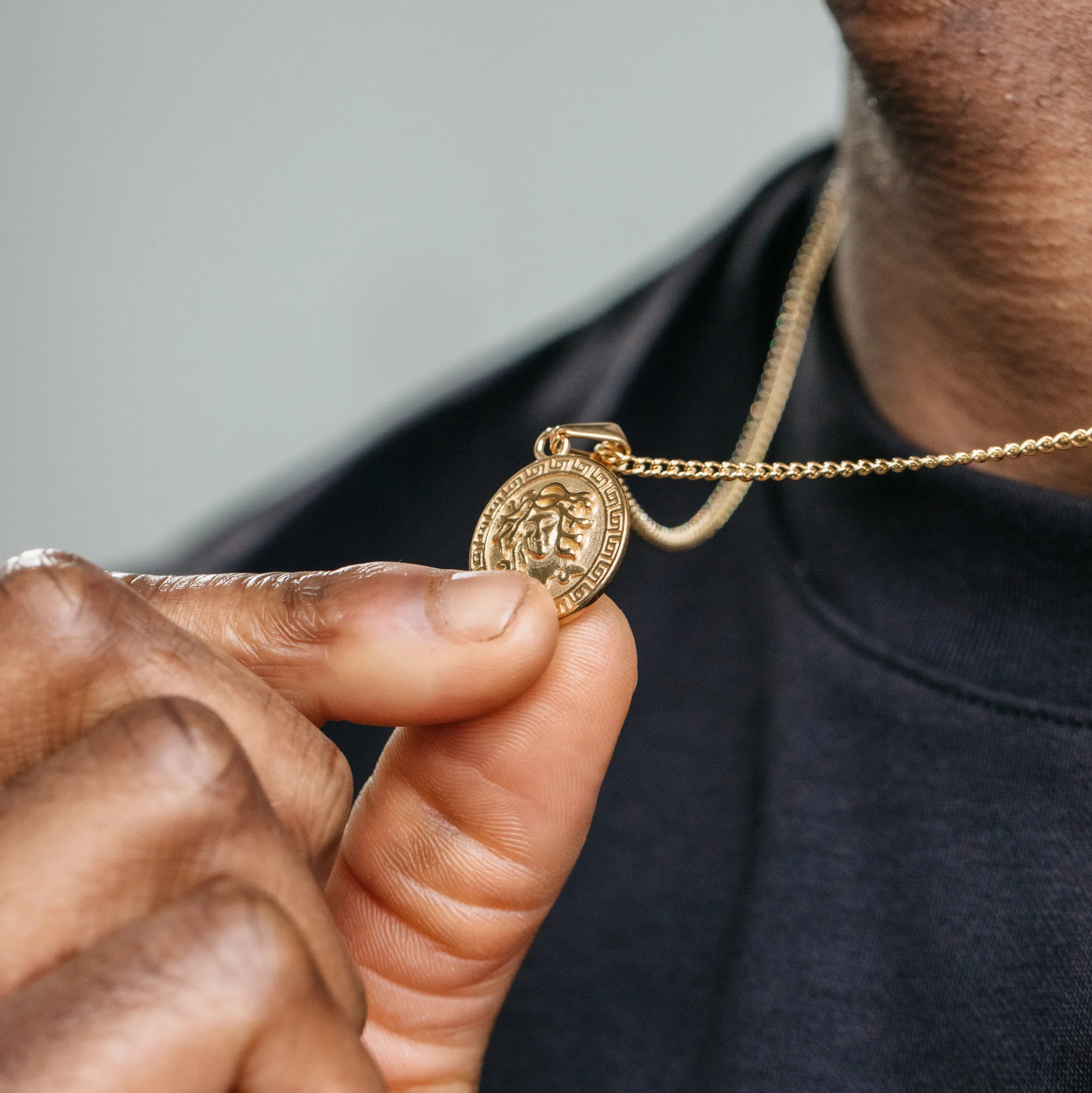 Medusa Pendant - Gold - Image 7