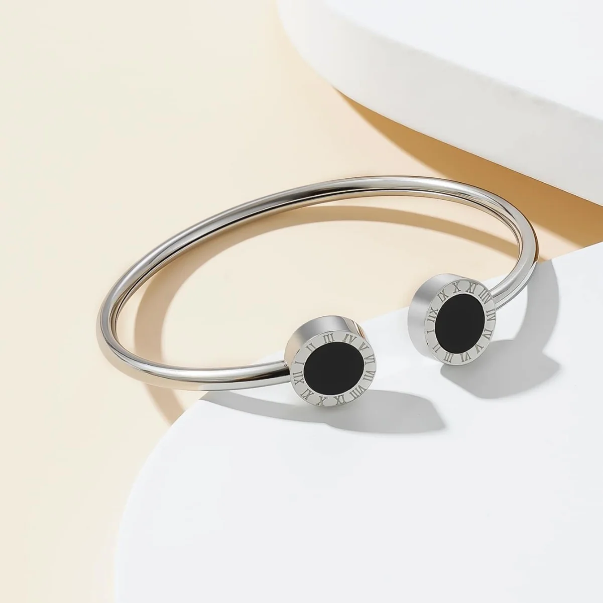 SQUARED ONYX BANGLE BRACELET - SILVER - Image 2